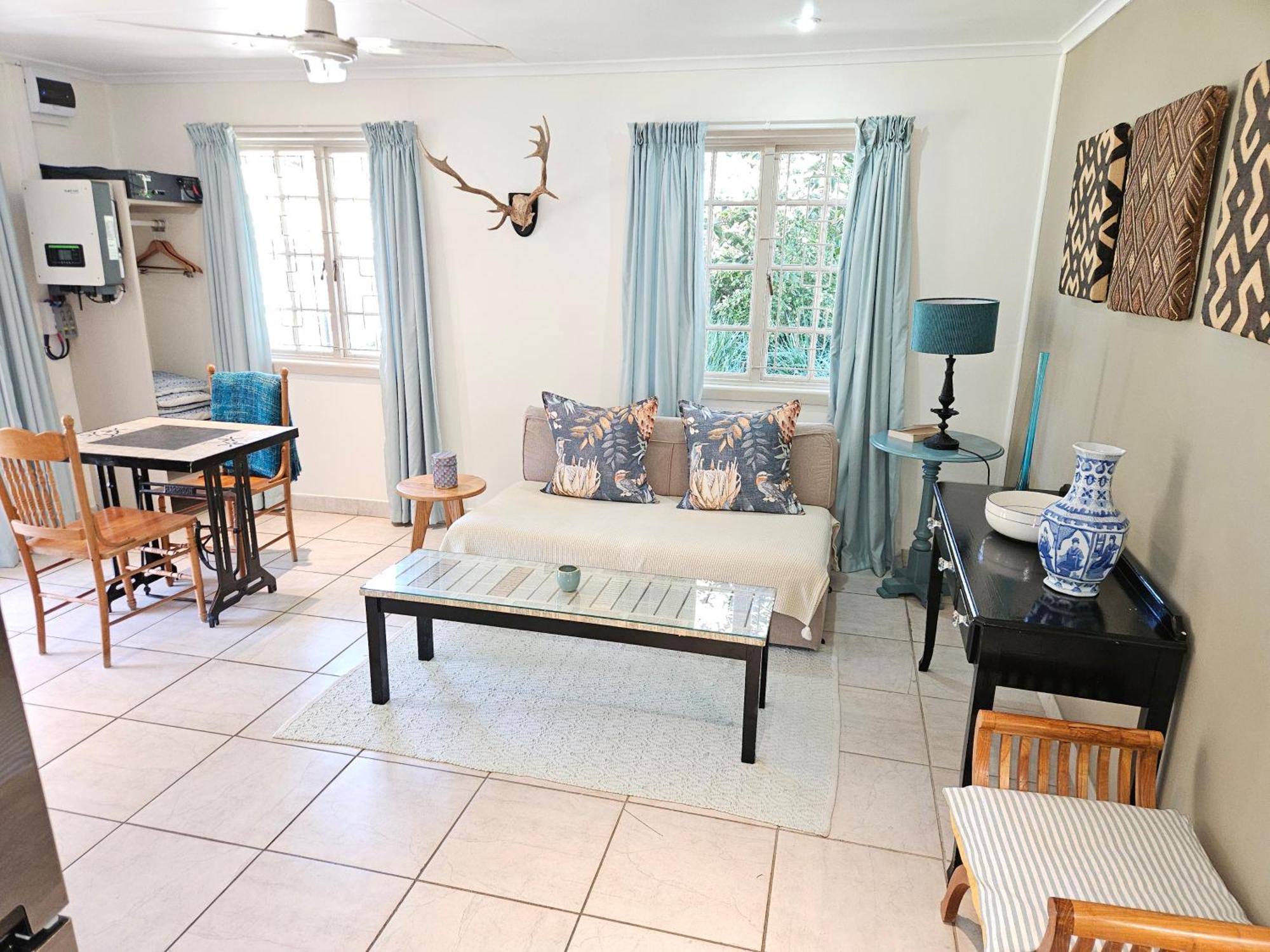 Stannards Guest Lodge 4 Star B&B, Найсне Экстерьер фото